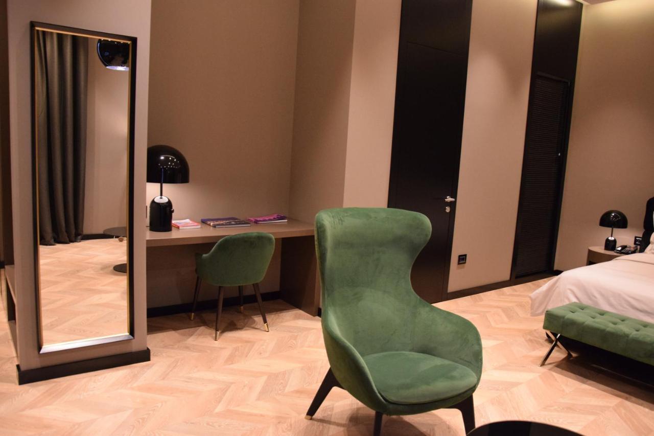 Hotel Unik Тирана Экстерьер фото