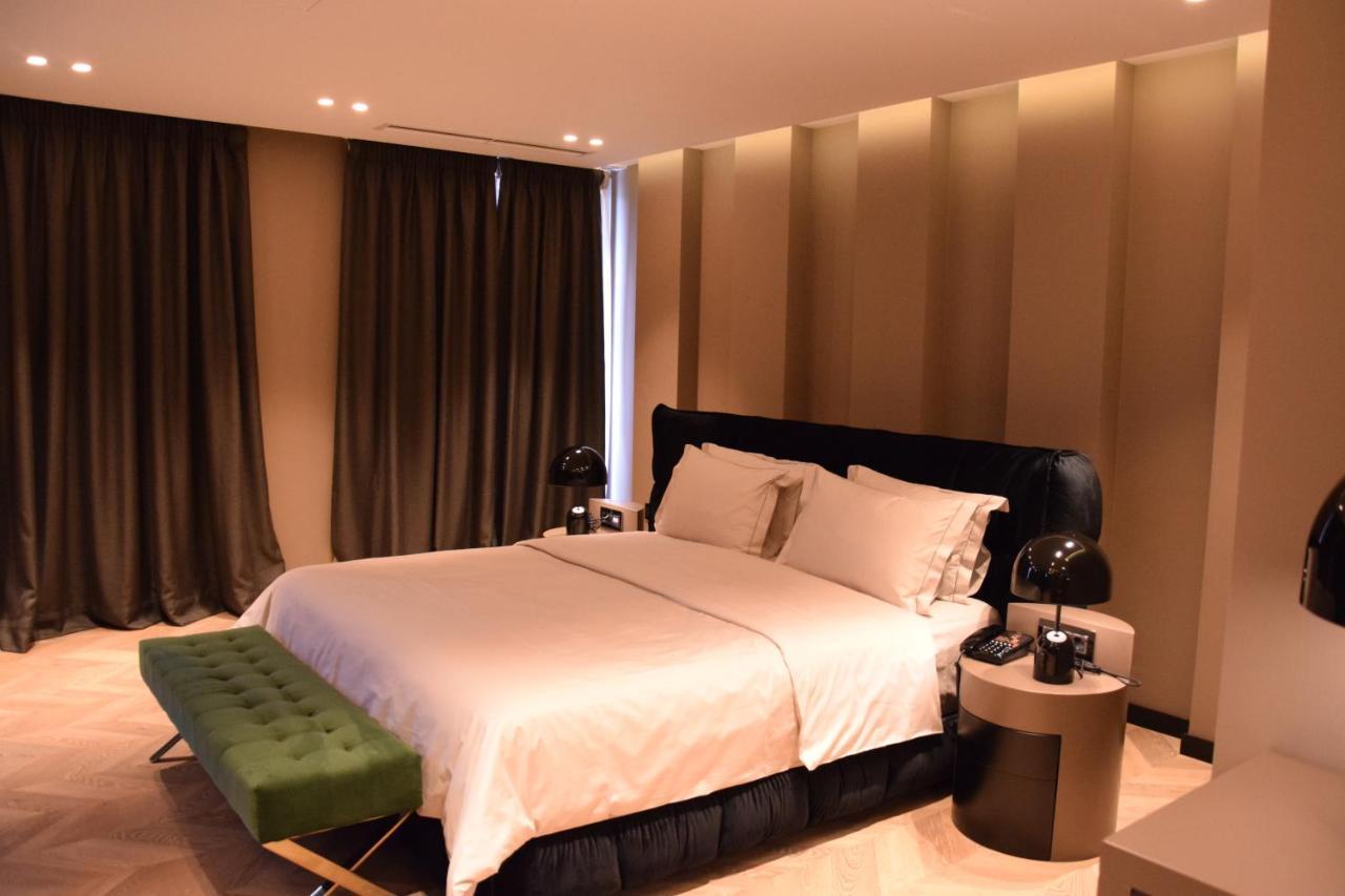 Hotel Unik Тирана Экстерьер фото